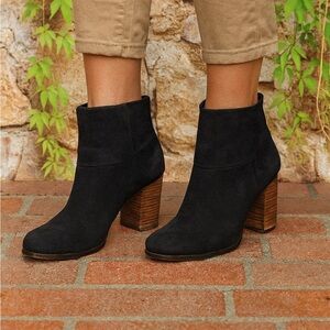 COLE HAAN Cassidy Black Textured Leather Ankle Boots with Nike Air Sole,…